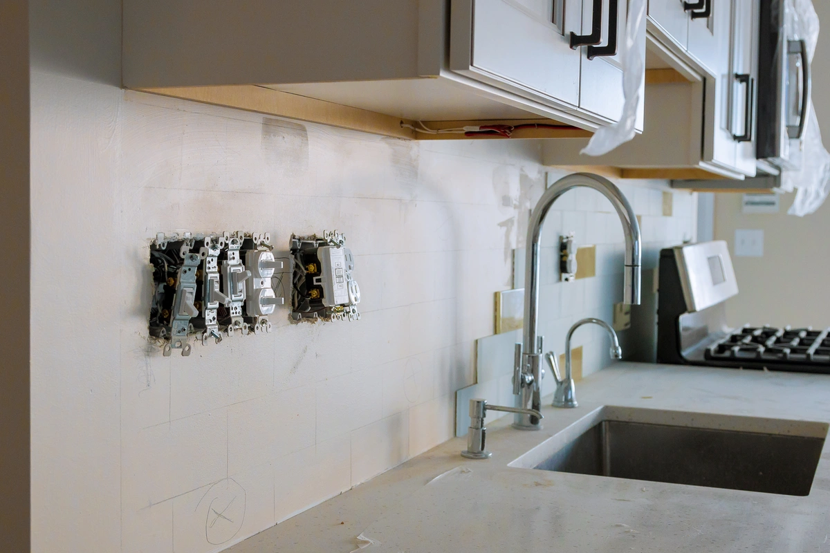 kitchen remodeling process installing electrical outlets