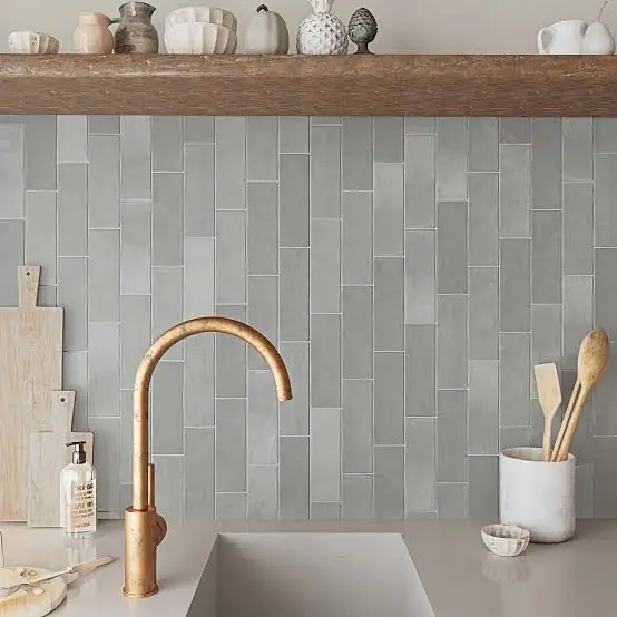 Porcelain tile