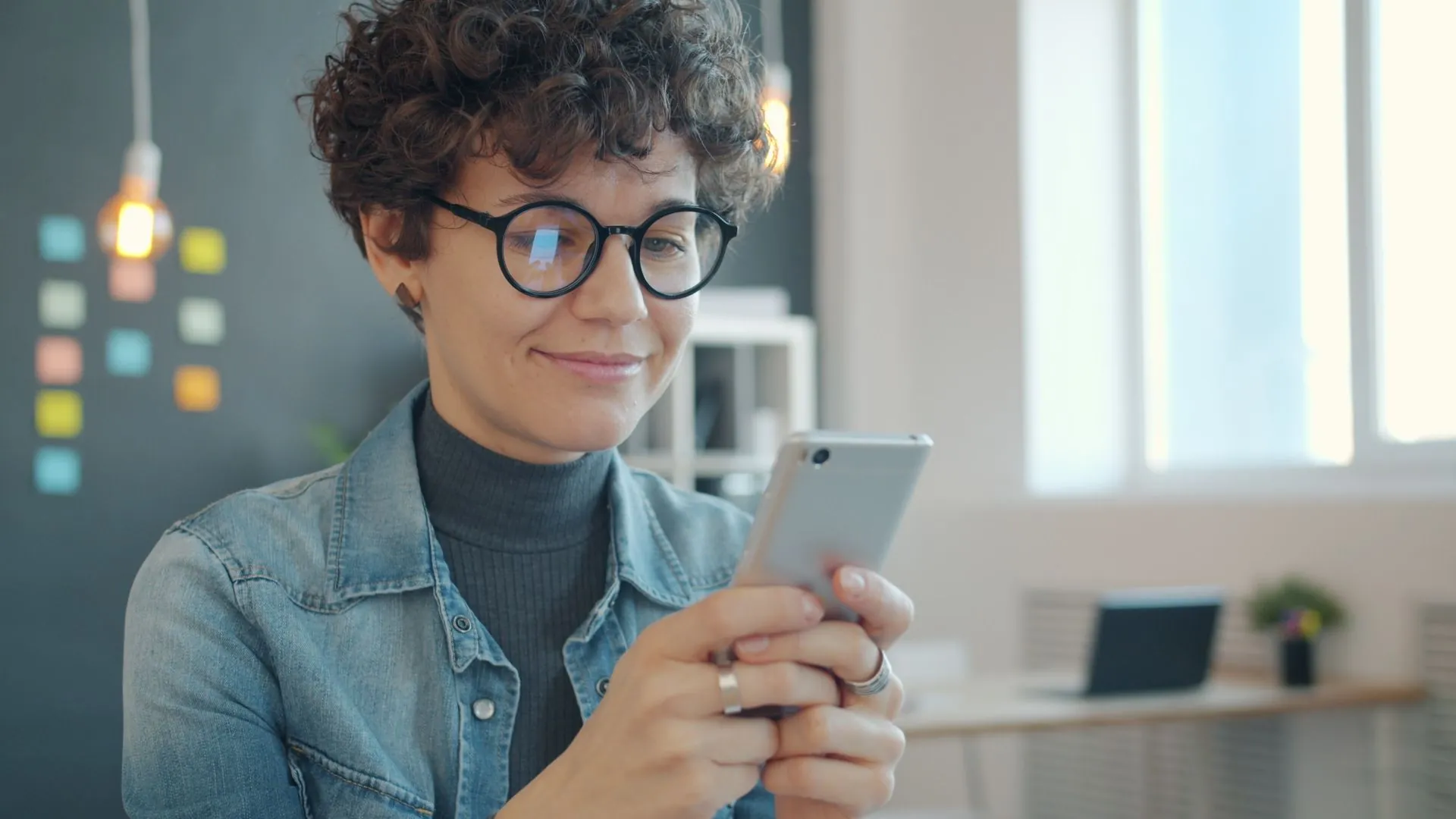 Woman with smartphone app